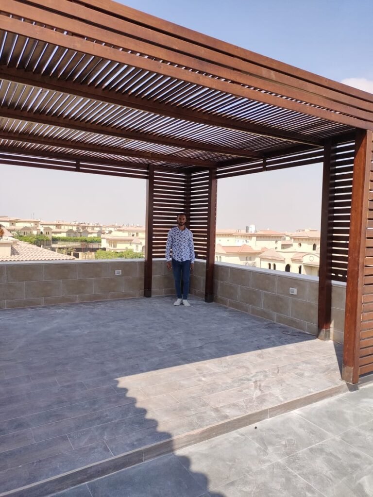 برجولة خشب للروف